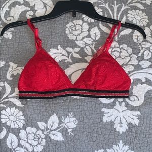 Bra-lette